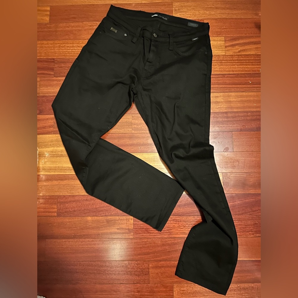 Mavi Men's Classic Black Straight Jeans
